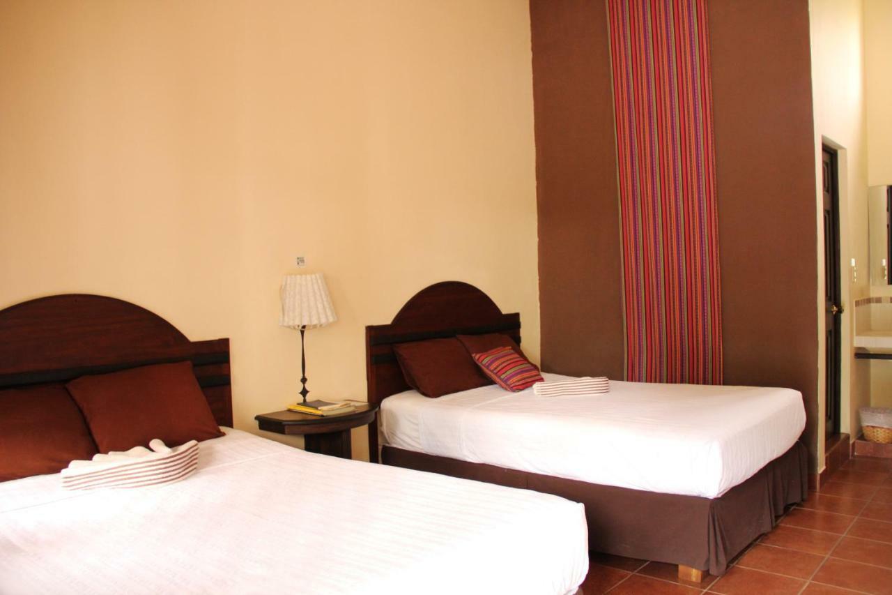 Casa Bourbon Hotel 雷塔卢莱乌 外观 照片